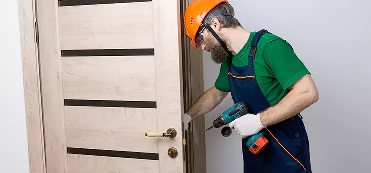 Replace Internal Door Handle with Lock Seal Beach